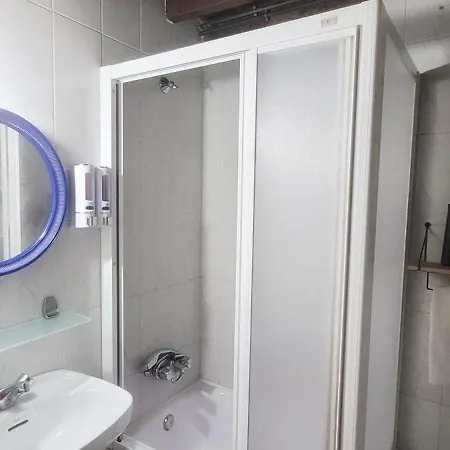 Casa Del Lavadero Homestay *